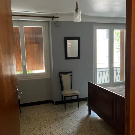 홈스테이 Dumas St-germain De Calberte *